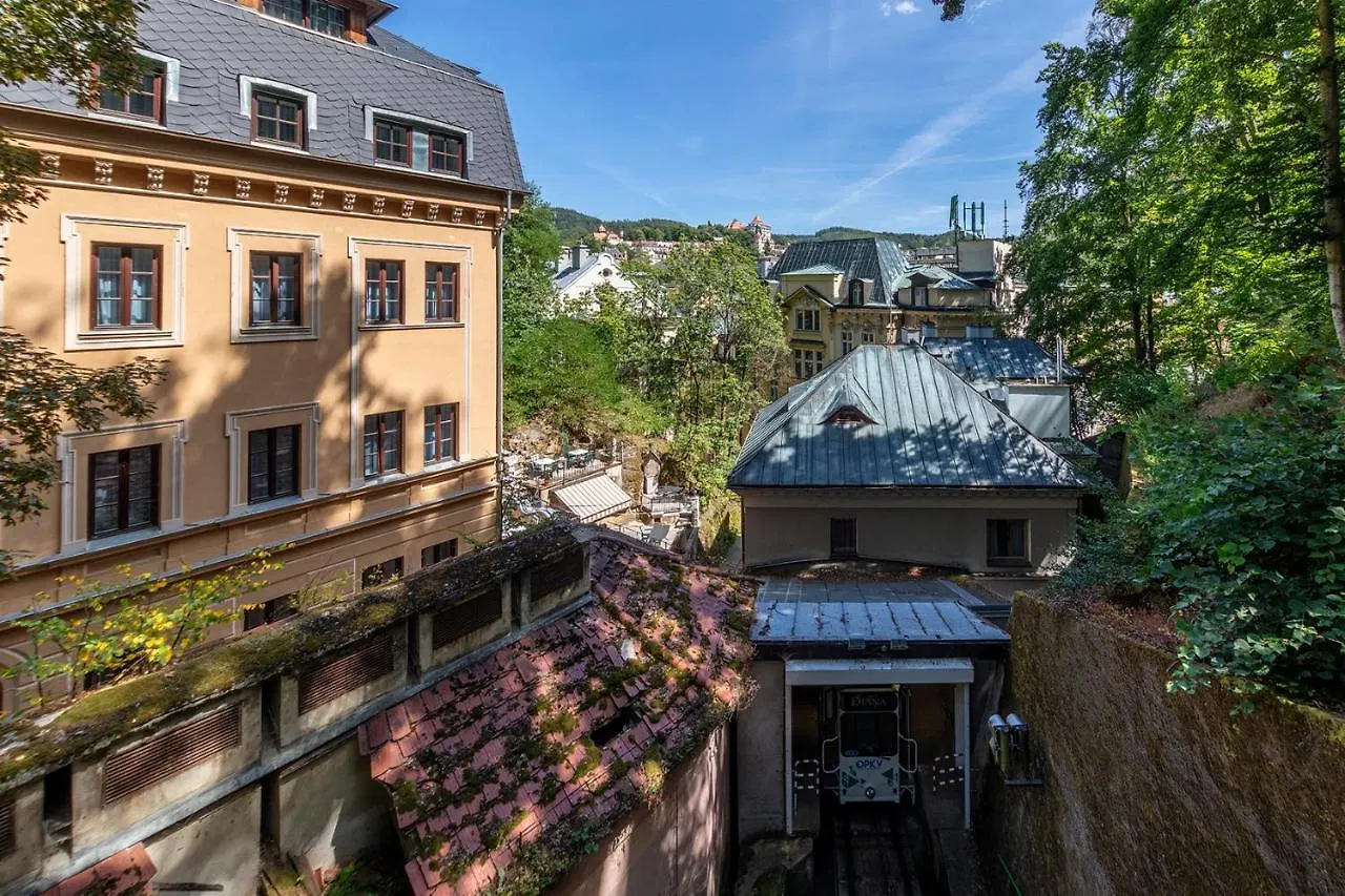Villa Jelení Karlovy Vary Apartahotel