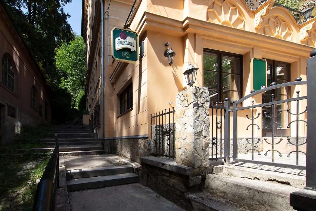 Villa Jelení Karlovy Vary Apartahotel